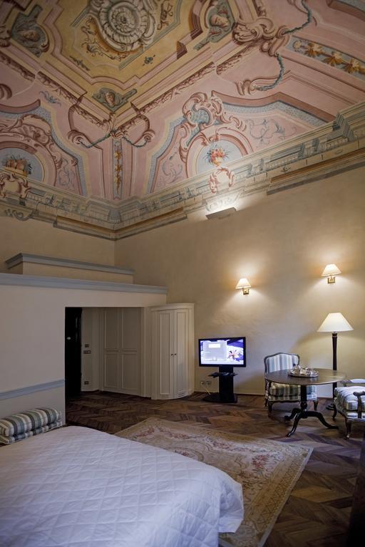 Bed and Breakfast Palazzo Carletti Montepulciano Stazione Habitación foto