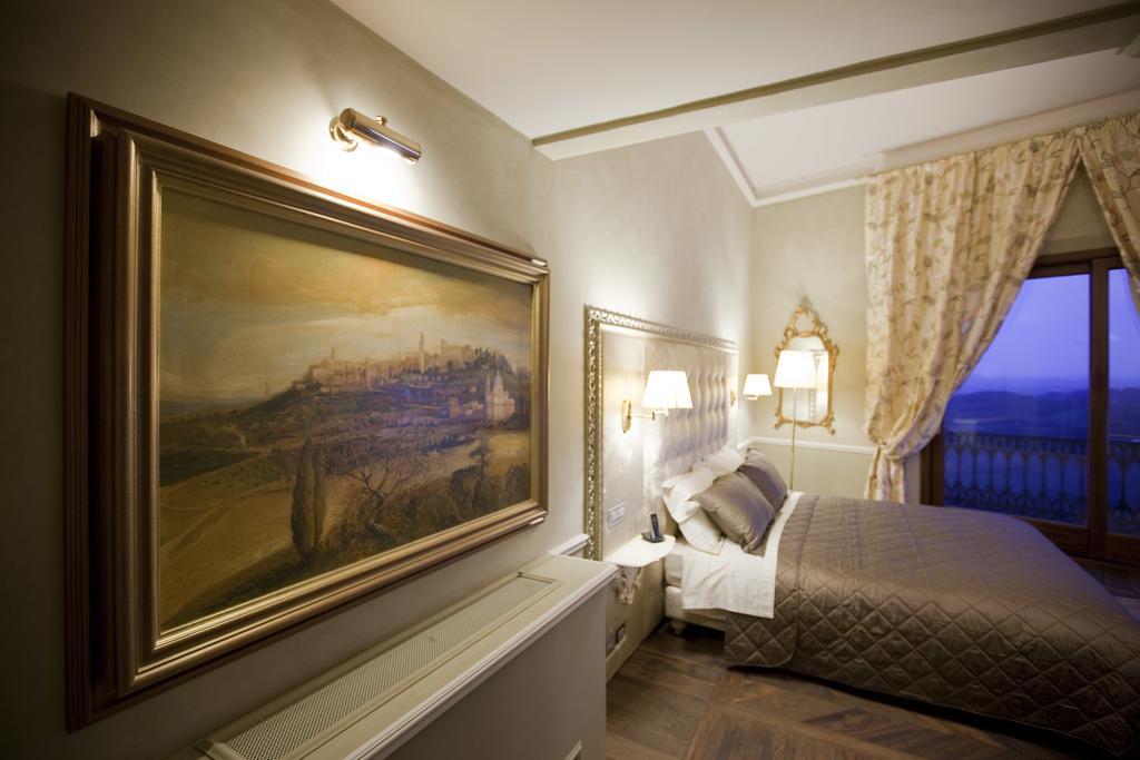 Bed and Breakfast Palazzo Carletti Montepulciano Stazione Exterior foto
