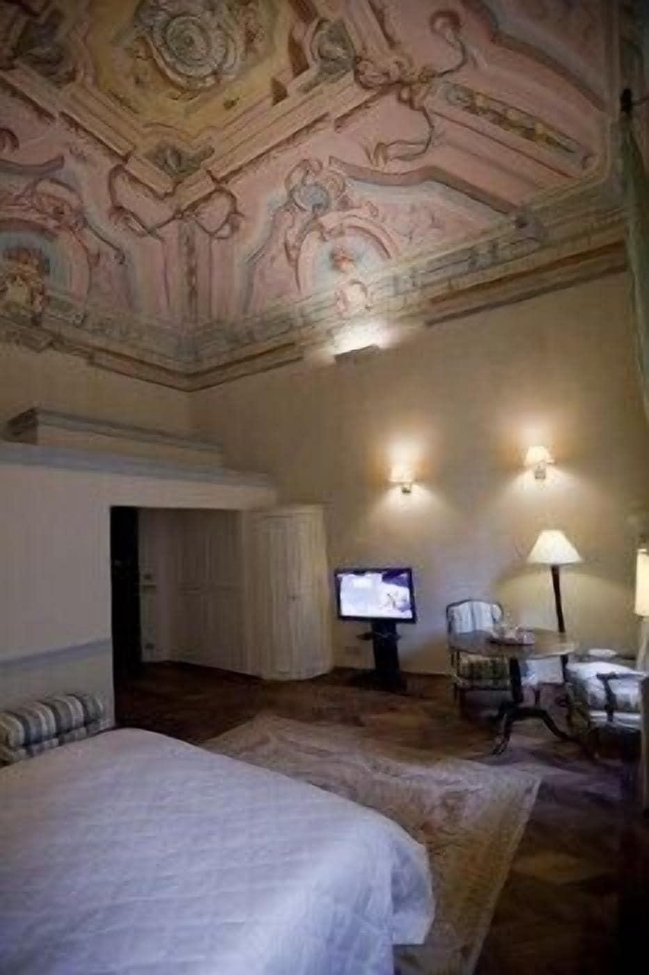 Bed and Breakfast Palazzo Carletti Montepulciano Stazione Exterior foto